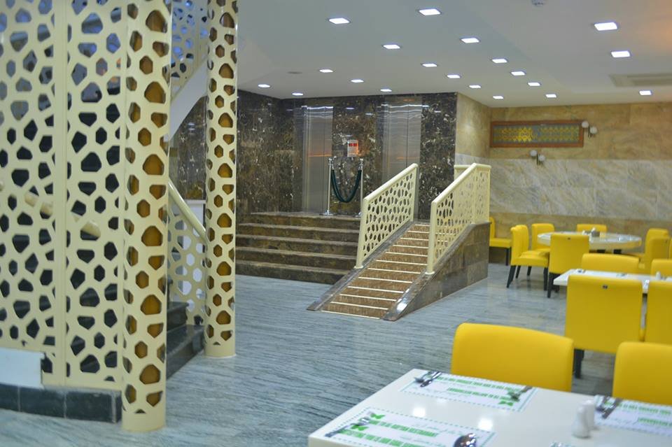 فندق كرستال