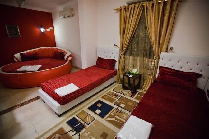 فندق نهر الجنة