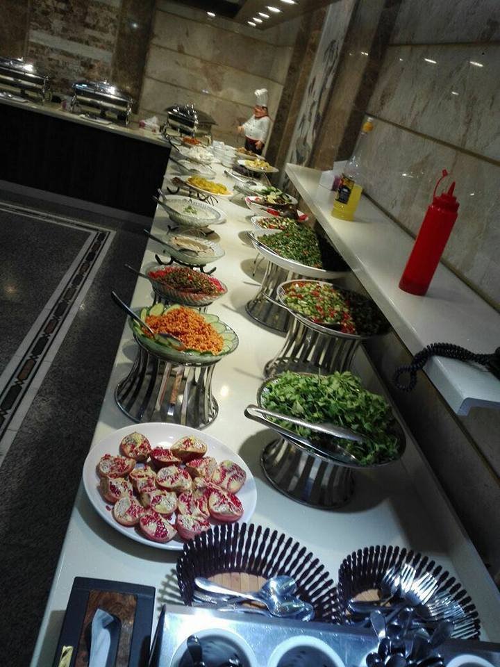 فندق الحياة 2