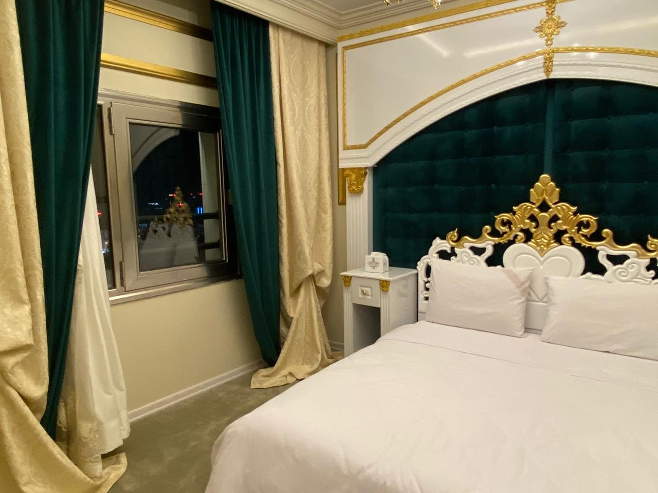فندق الامبراطور