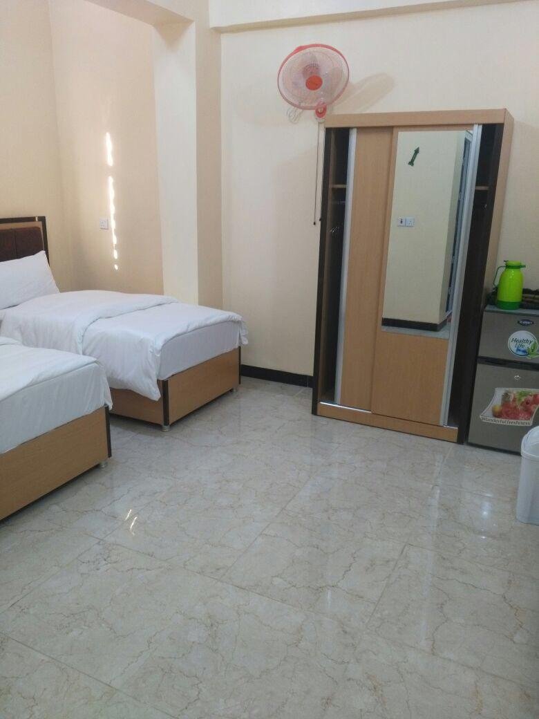 فندق ومطعم الاقمار