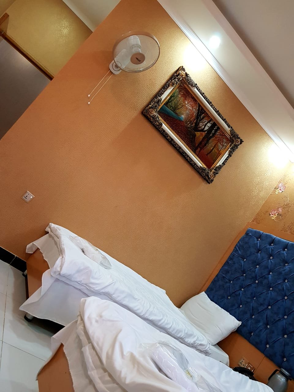 فندق شمس الشموس