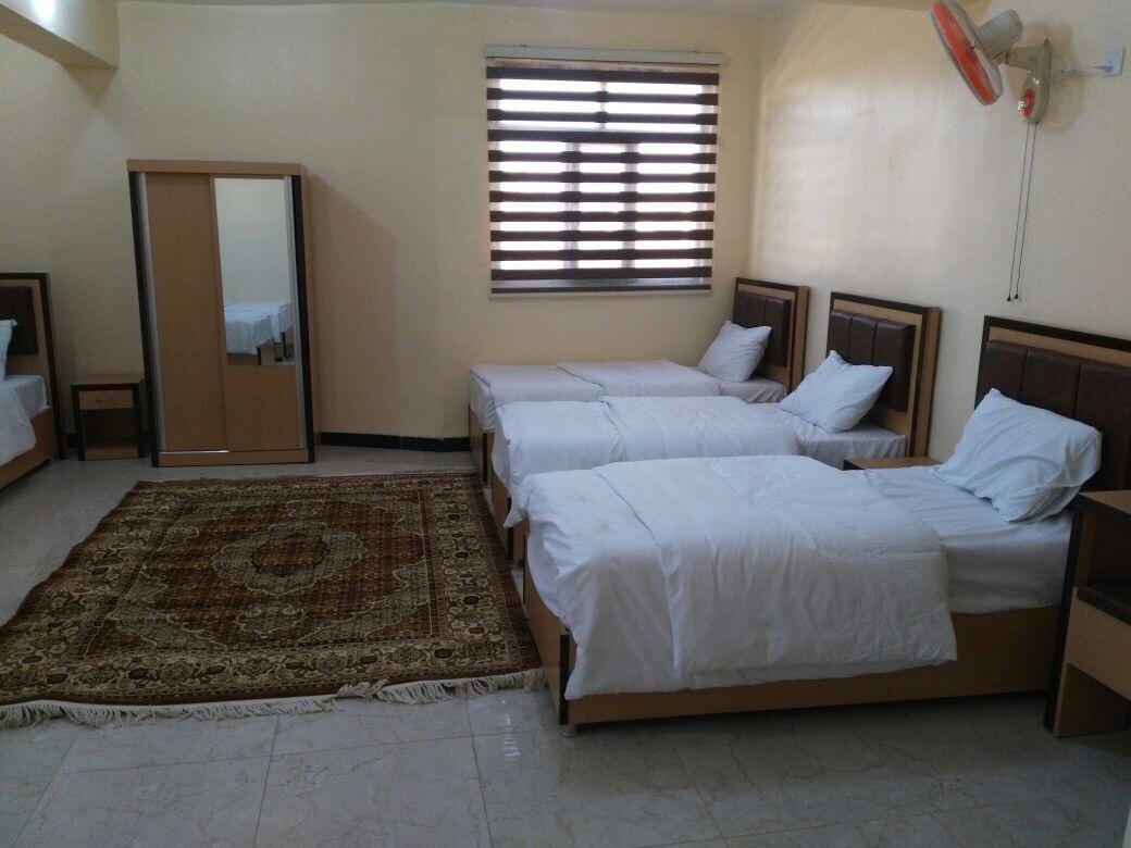 فندق ومطعم الاقمار