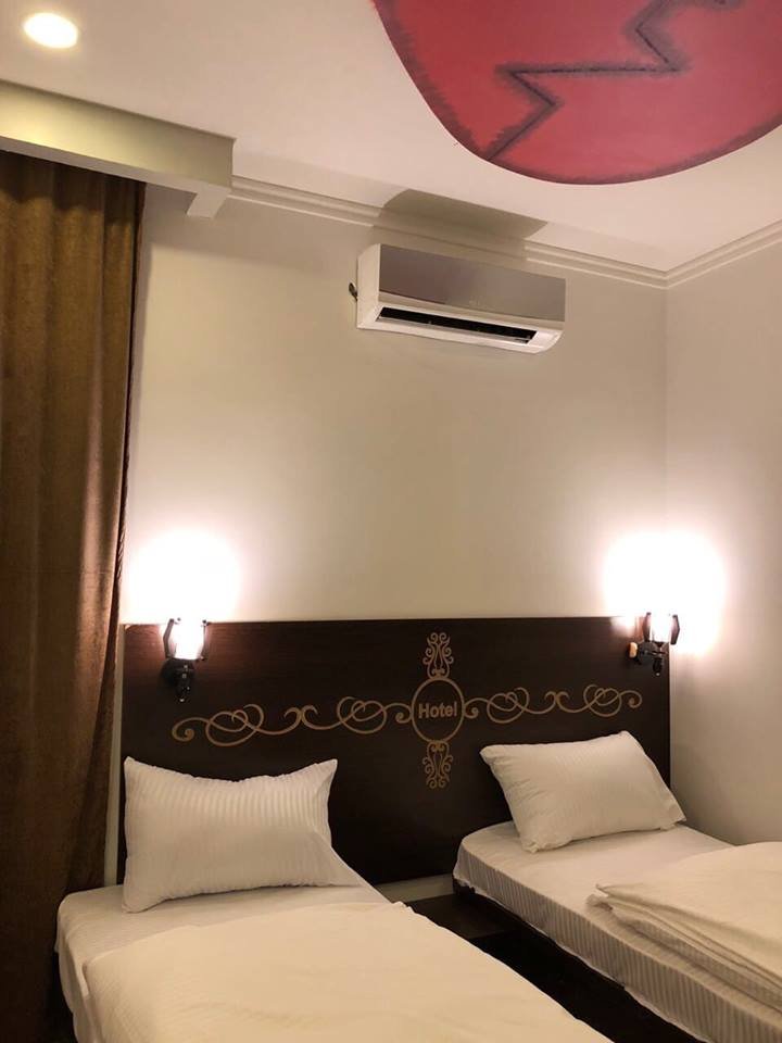 فندق برج السفير