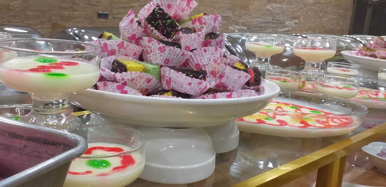 فندق كراون بلاس السياحي
