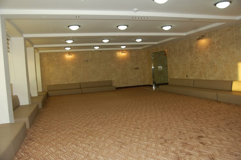 فندق كرستال