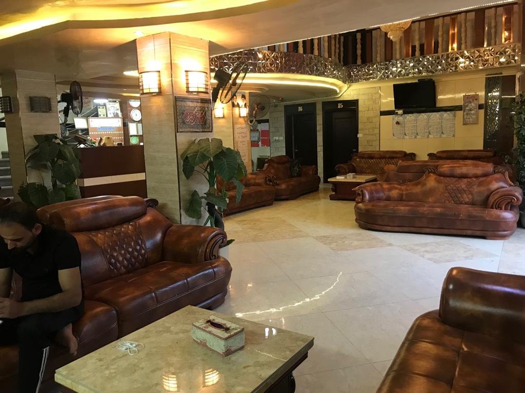 فندق برج الشاكرين