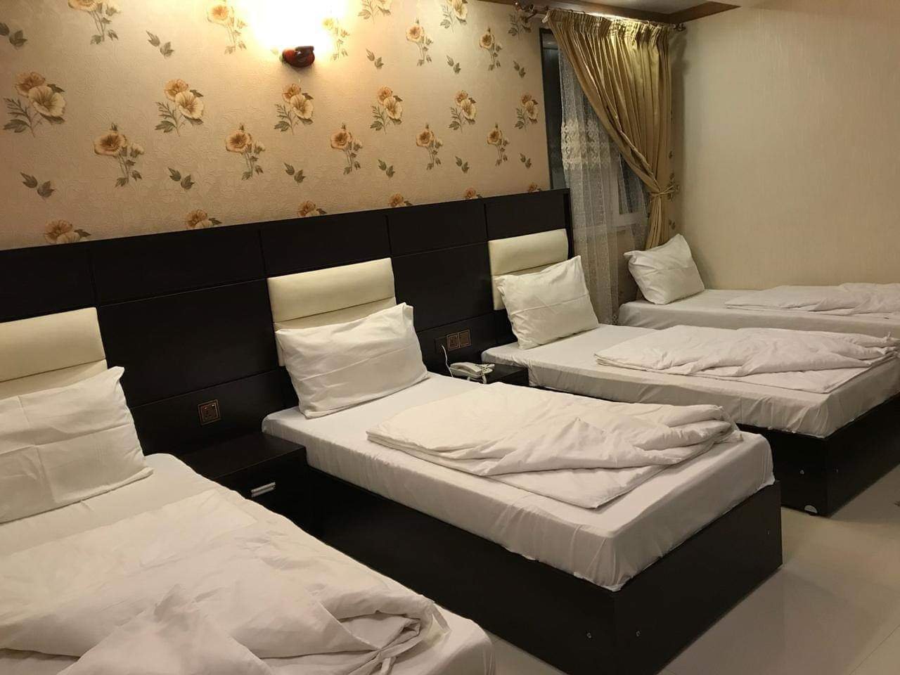فندق برج الرياحين