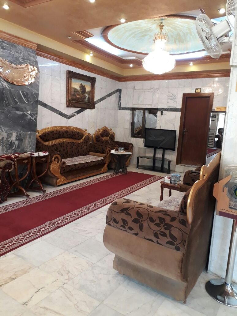 فندق خدام الحسين