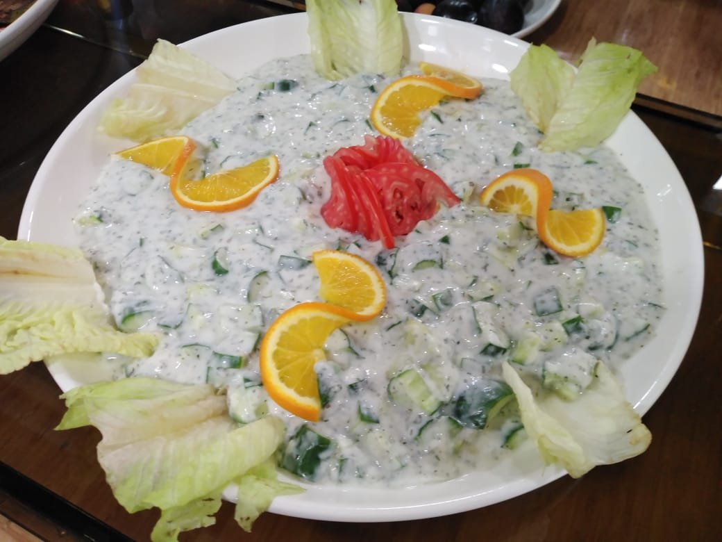فندق كراون بلاس السياحي